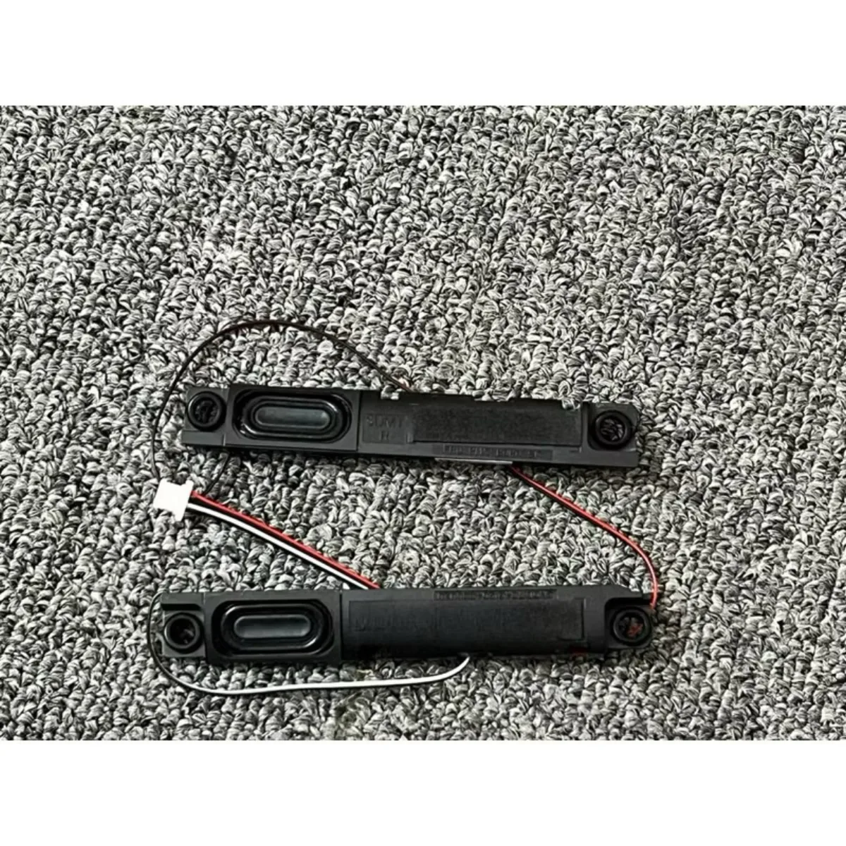 Loa laptop Lenovo Ideapad 330S-14 330S-14IKB 7000-14ARR 7000-14AST PK23000RGV0