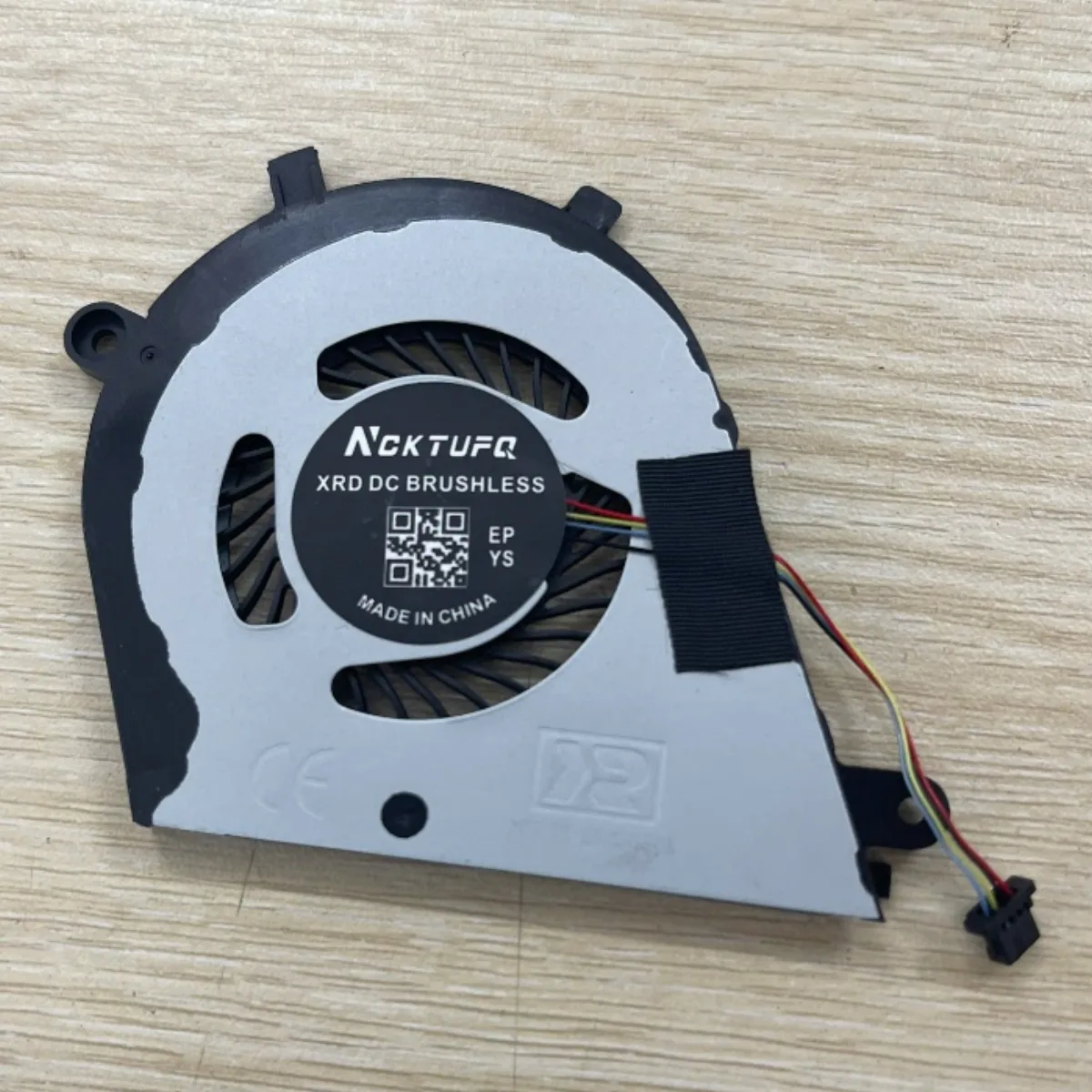 Quạt tản nhiệt laptop Dell Inspiron 7370 7373 7380 0DJFK0 0W8DC0 023.1009I.0003