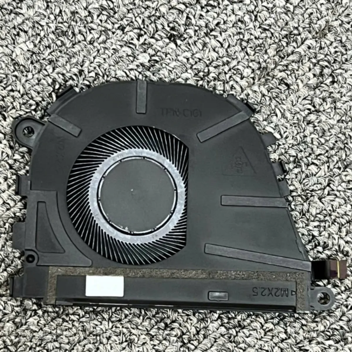 Quạt tản nhiệt laptop HP Envy x360 13-BF N15692-001 EG50050S1-CK40-S9A