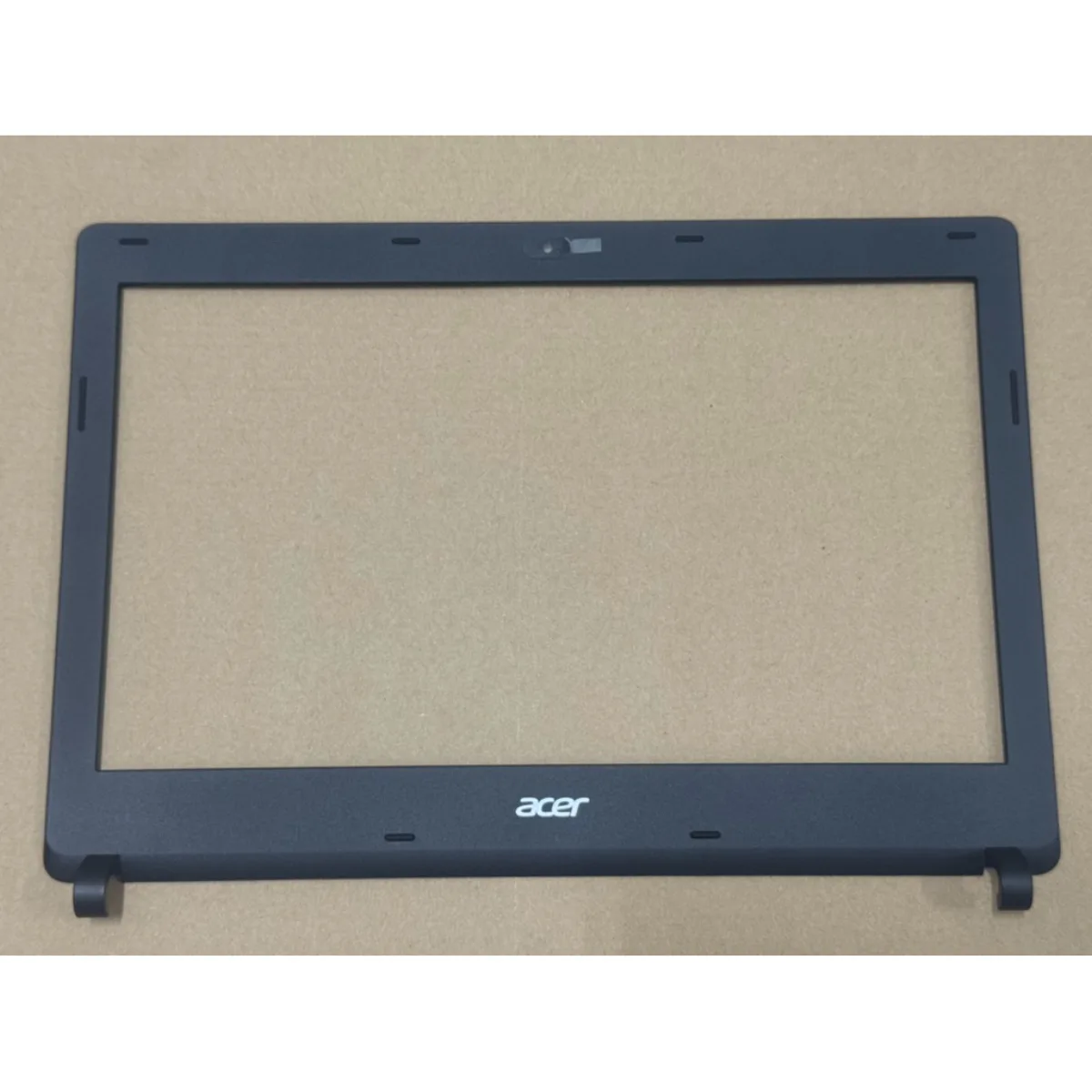 Vỏ mặt B laptop Acer ES1-431 60.G6CN7.002 Màu Đen