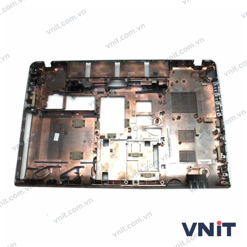 Vỏ laptop Toshiba Satellite P850 P855 P855-B2S AP0OT000200 K000131610 - Mặt D (đáy máy) - ảnh 2